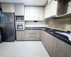 Blk 407 Hong Kah Court (Jurong West), HDB Executive #593384621